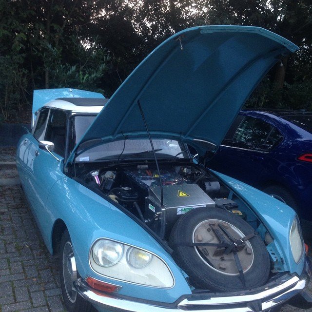 DS-electric-elektrisch-rijden-anders-denken